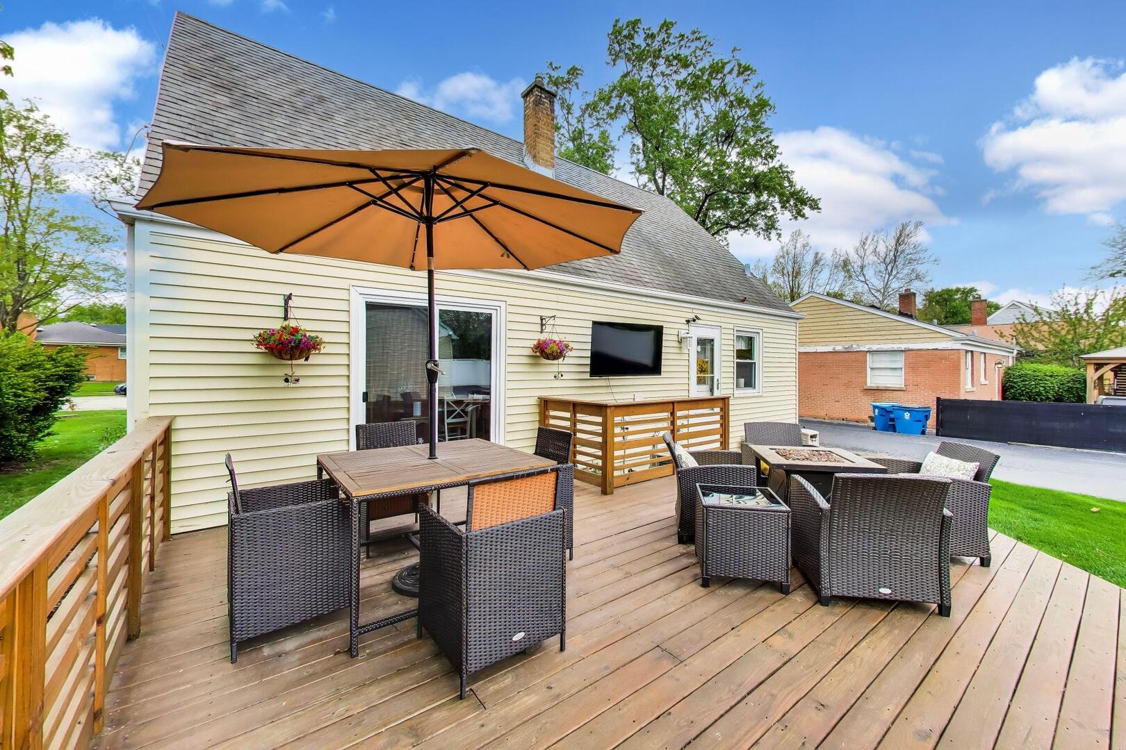 817 Spring Road Elmhurst, IL 60126 - Photo 20 of 29