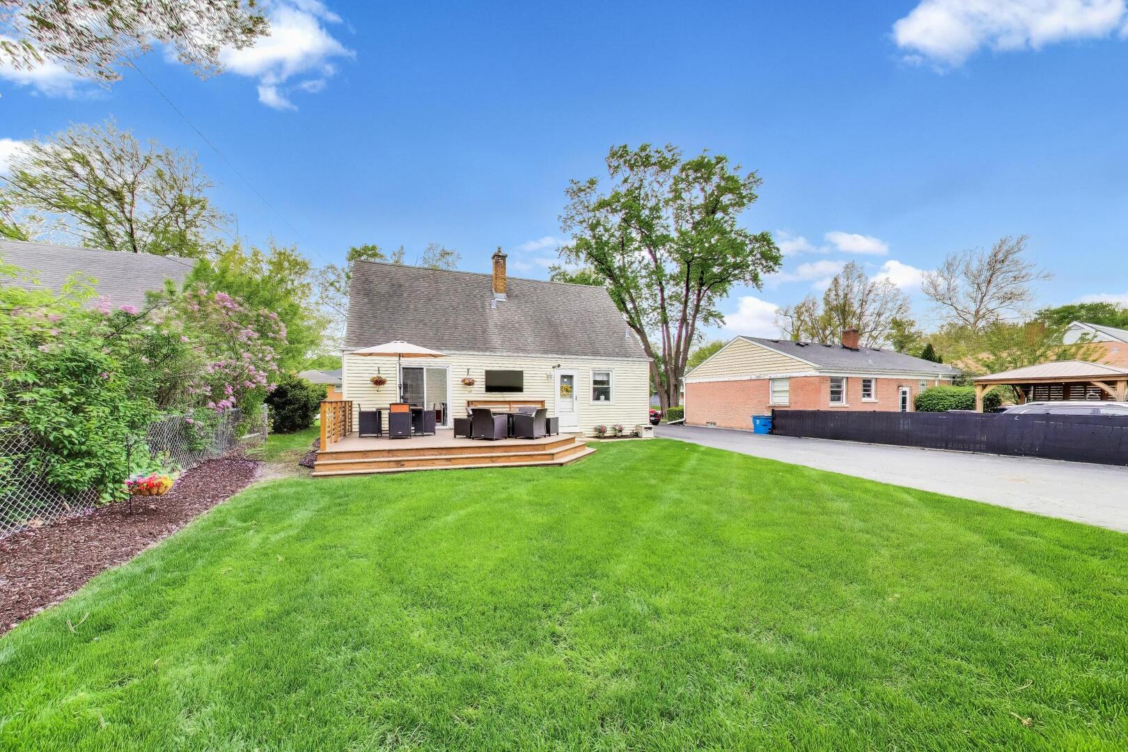 817 Spring Road Elmhurst, IL 60126 - Photo 25 of 29