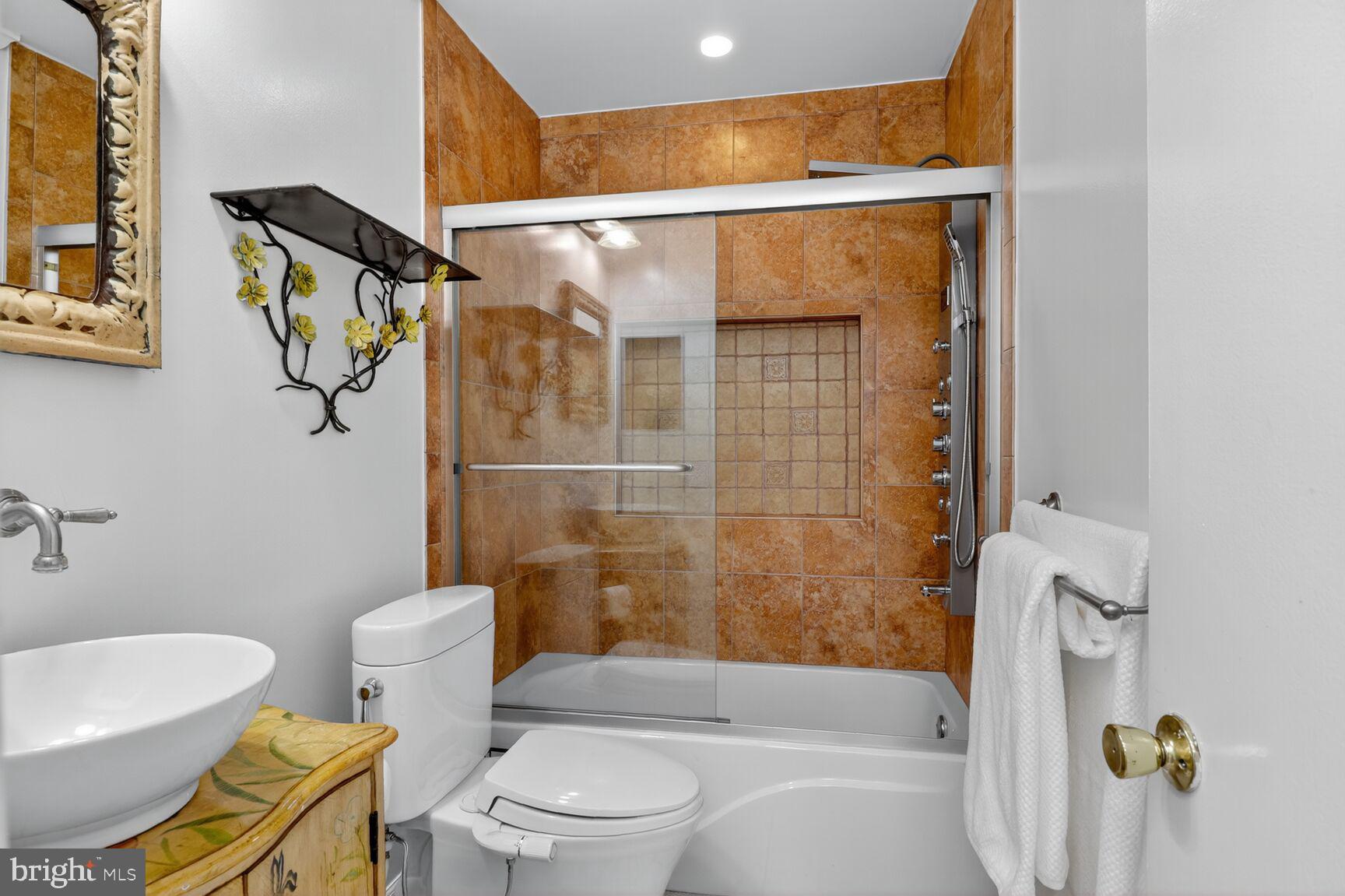 23 Penny Lane, Unit 23 Baltimore, MD 21209 - Photo 32 of 53 Stunning hall bath