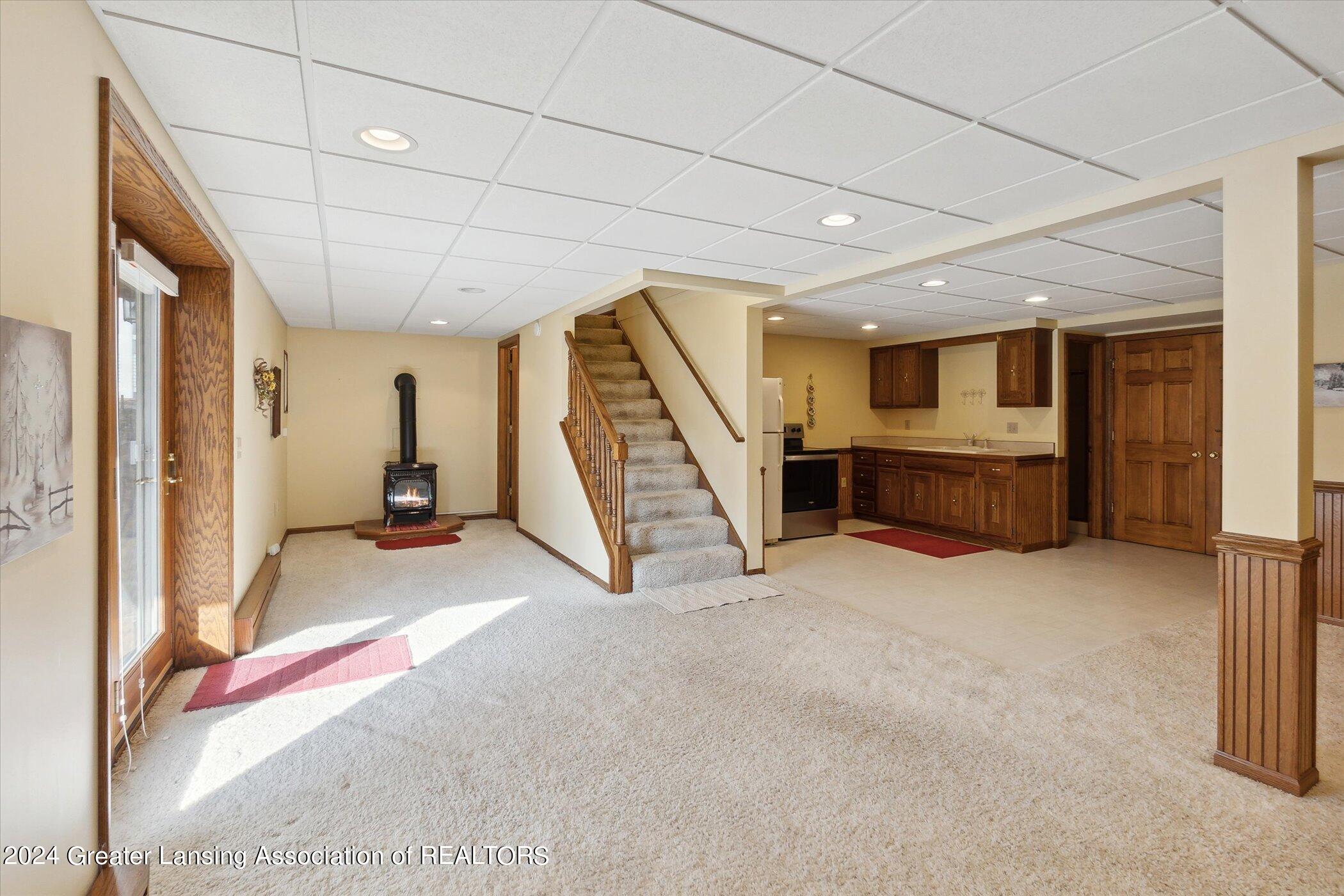 440 South Waverly Road Eaton Rapids, MI 48827 - Photo 37 of 64 37-440-S-Waverly-Rd-Eaton-Rapids-MI-4882