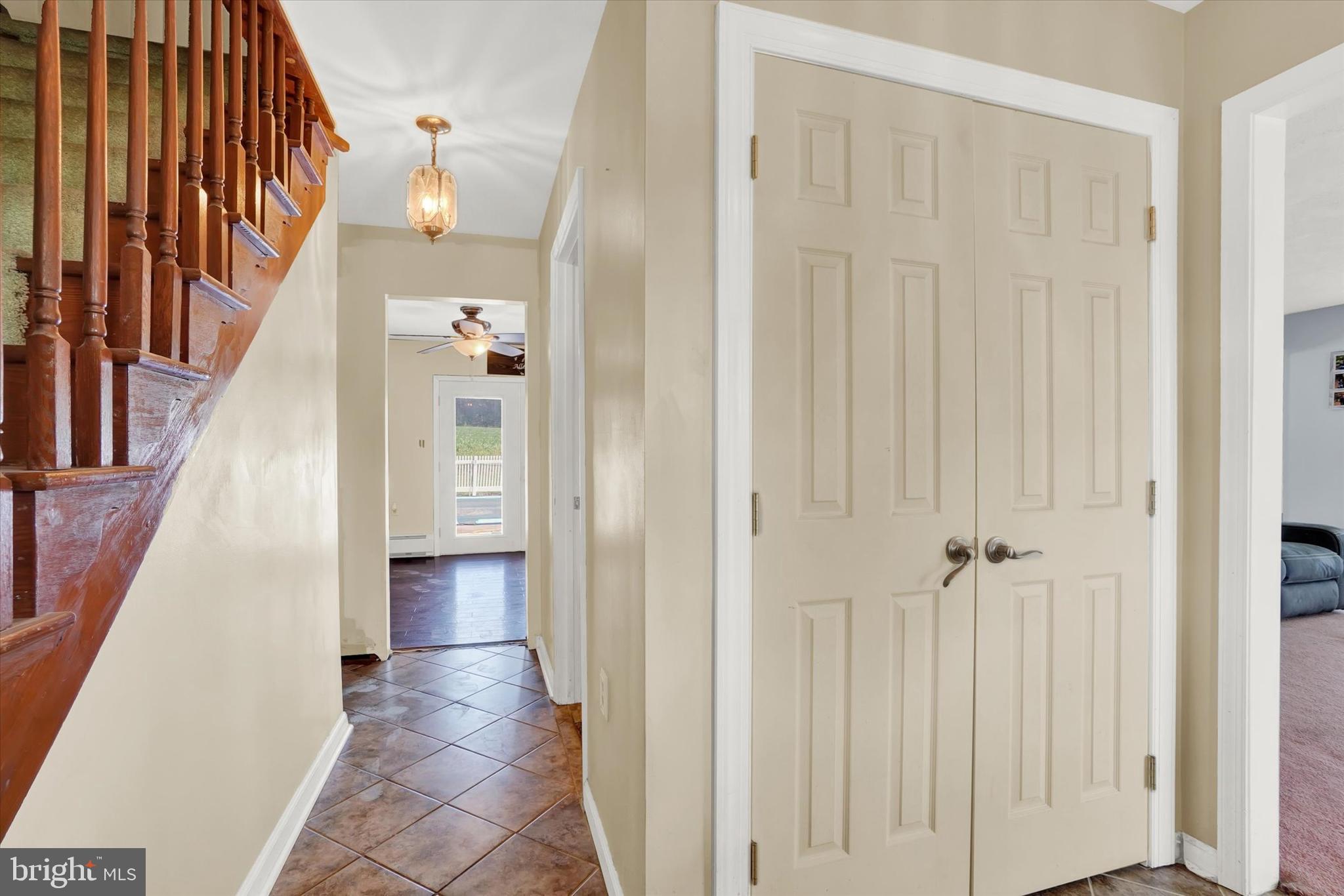 575 Ridge Road Dillsburg, PA 17019 - Photo 6 of 32