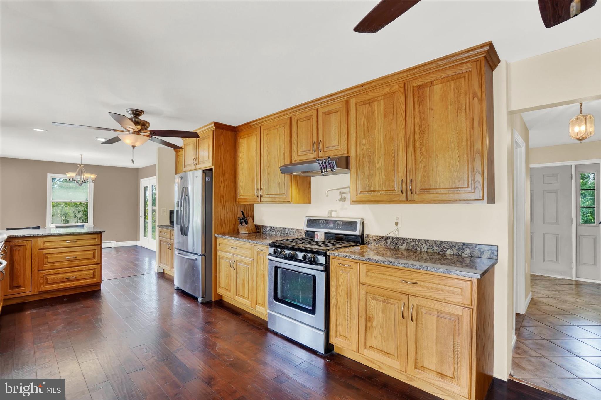 575 Ridge Road Dillsburg, PA 17019 - Photo 9 of 32