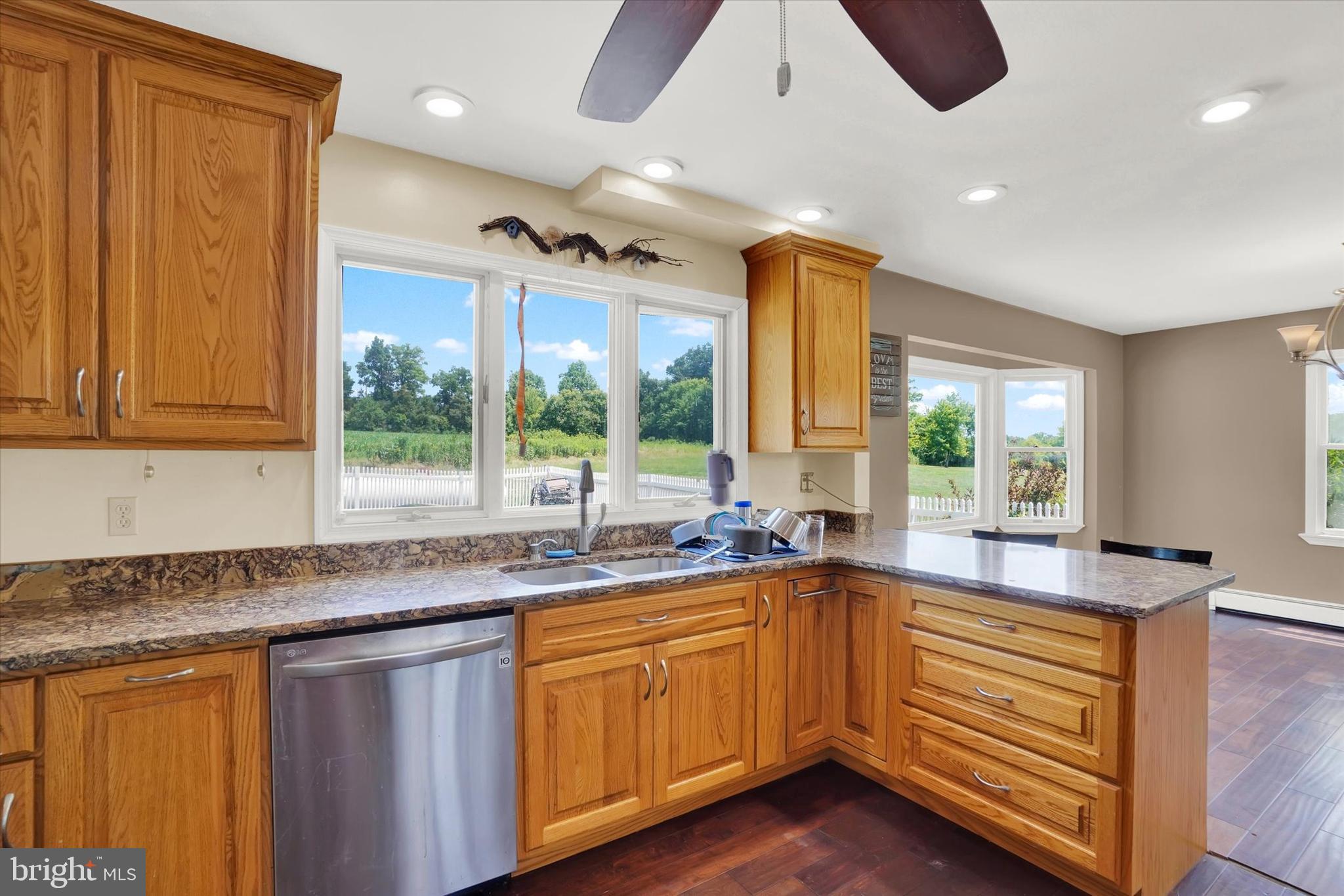 575 Ridge Road Dillsburg, PA 17019 - Photo 10 of 32