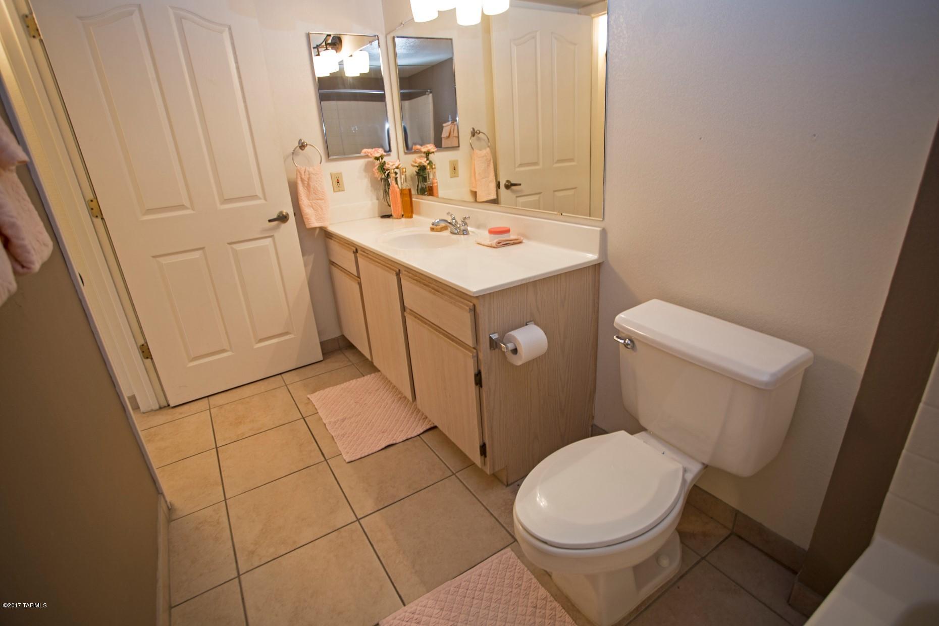 5751 North Kolb Road, Unit 30107 Tucson, AZ 85750 - Photo 5 of 32