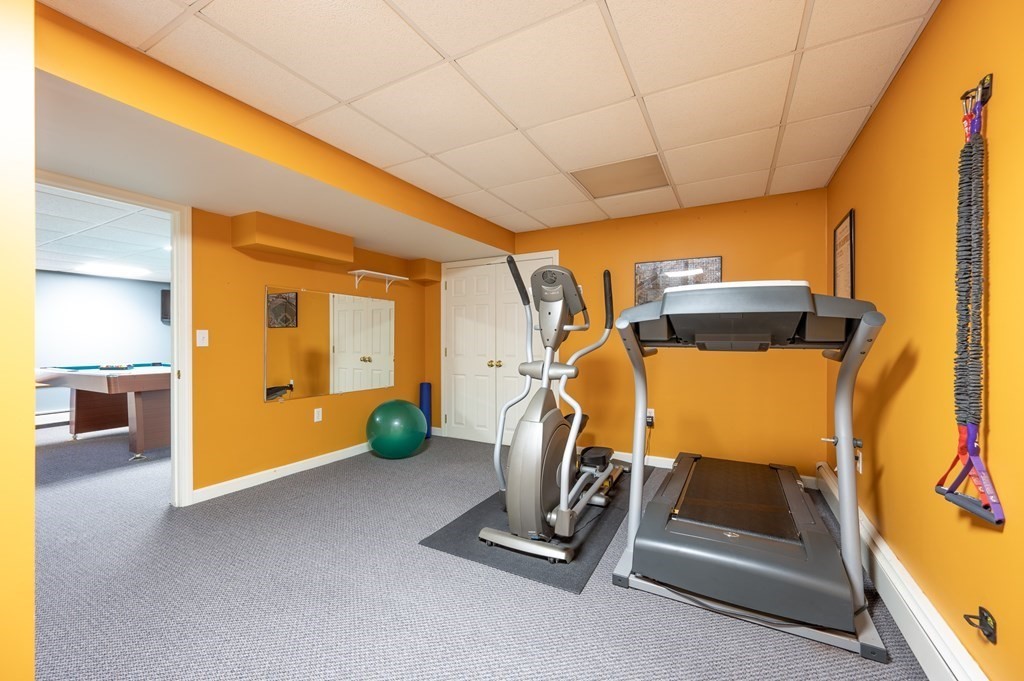 91 Hartness Road Sutton, MA 01590 - Photo 27 of 27 a room with gym equipment
