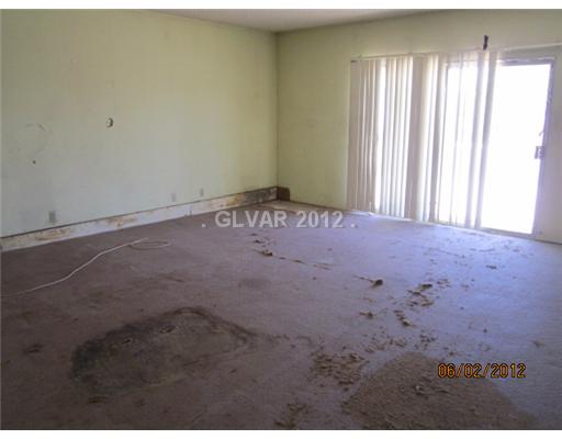 3589 Ruth Drive Las Vegas, NV 89121 - Photo 10 of 10 Master Bedroom.