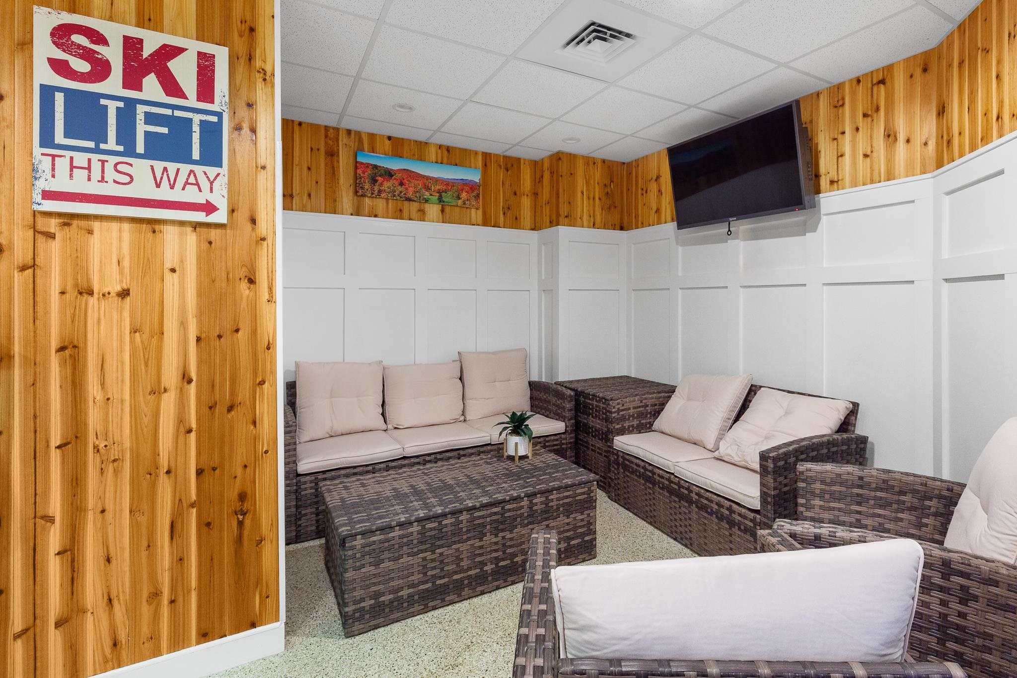 201 Old Mill Road, Unit A7 Killington, VT 05751 - Photo 45 of 56 Gallery Image 45