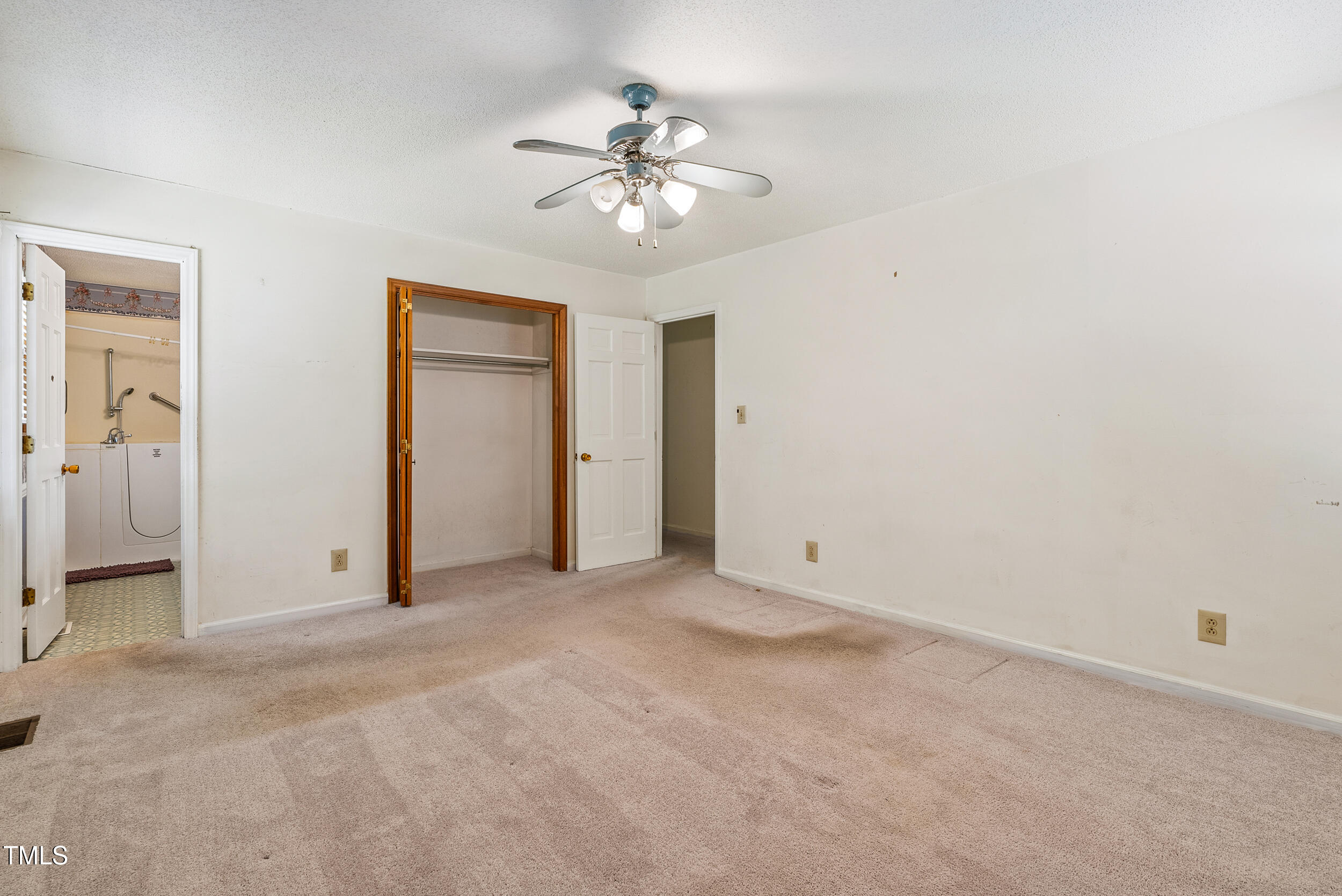 340 Ridgeway-Warrenton Road Warrenton, NC 27589 - Photo 27 of 45 340 Primary Suite
