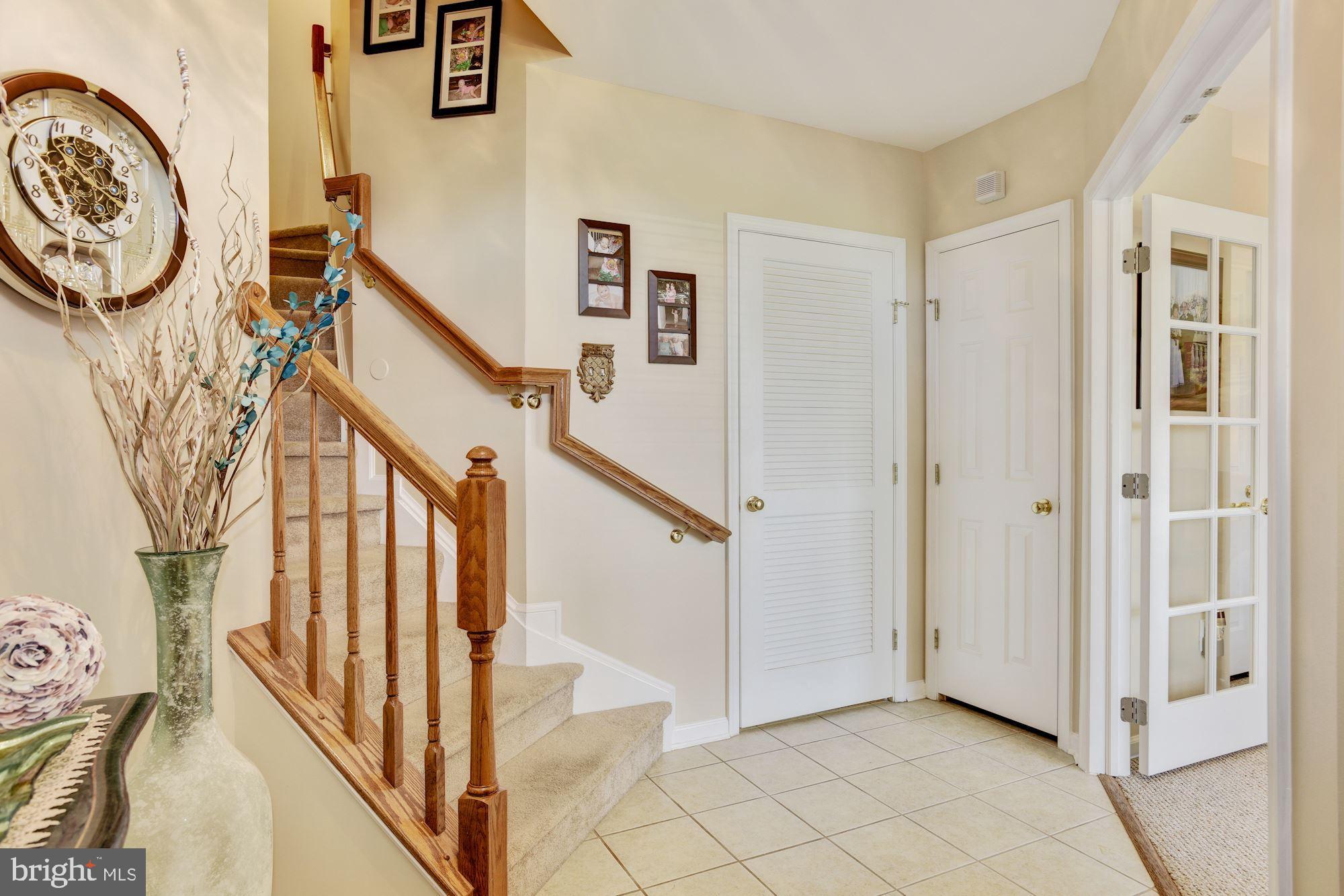 9311 Summit View Way Perry Hall, MD 21128 - Photo 2 of 35 Foyer