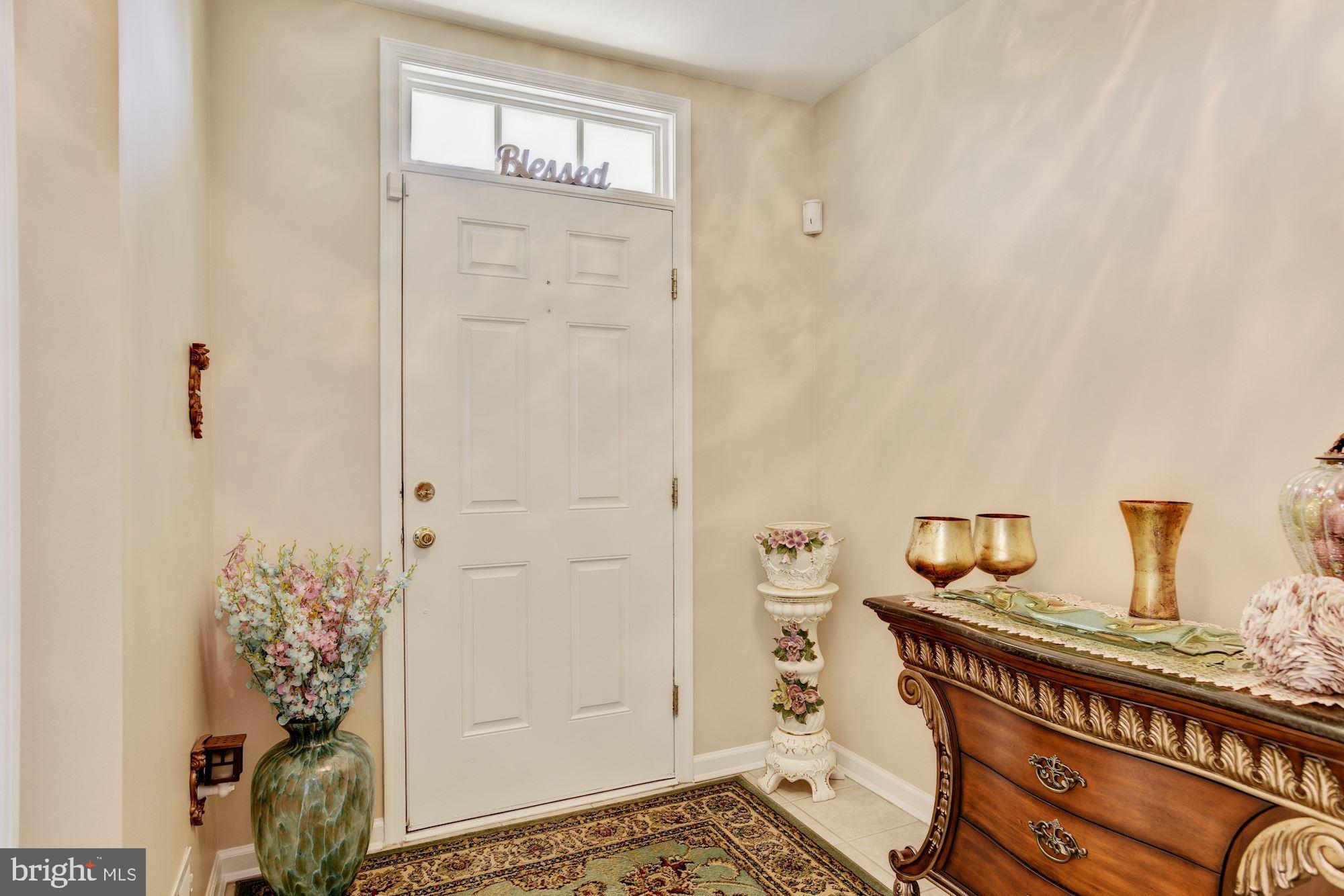 9311 Summit View Way Perry Hall, MD 21128 - Photo 3 of 35 Foyer