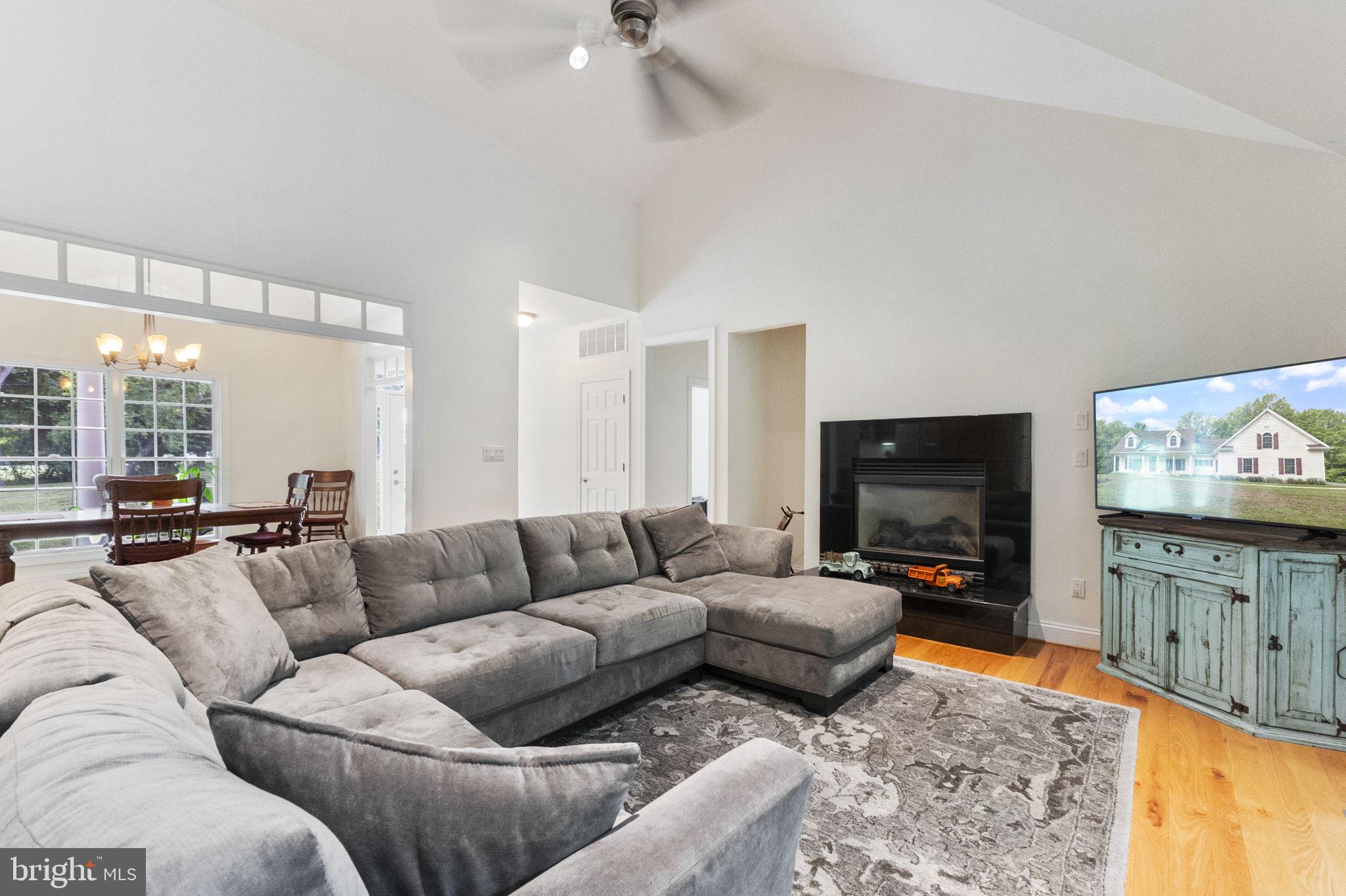 6312 Mill Branch Road Huntingtown, MD 20639 - Photo 4 of 40