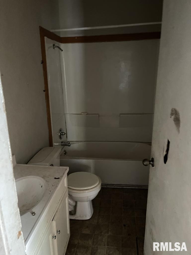 727 North 8th Street Springfield, IL 62702 - Photo 4 of 8