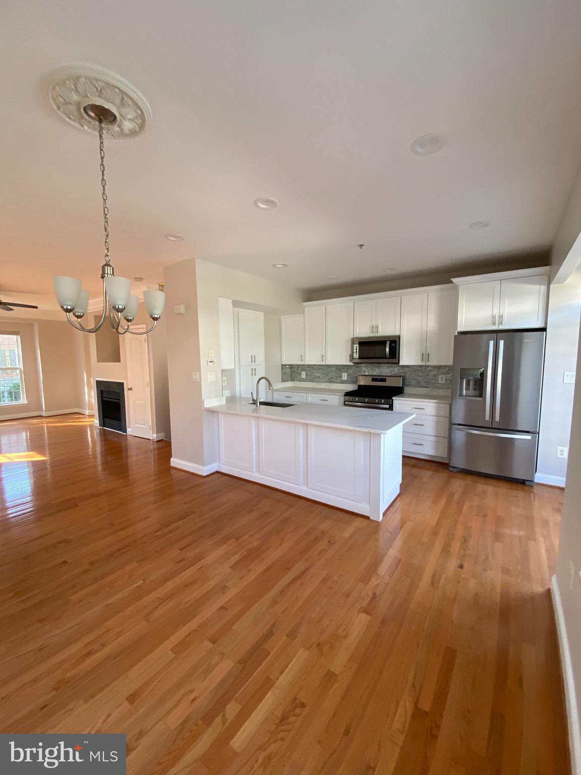 1045 Gaither Road Rockville, MD 20850 - Photo 8 of 27 Kitchen