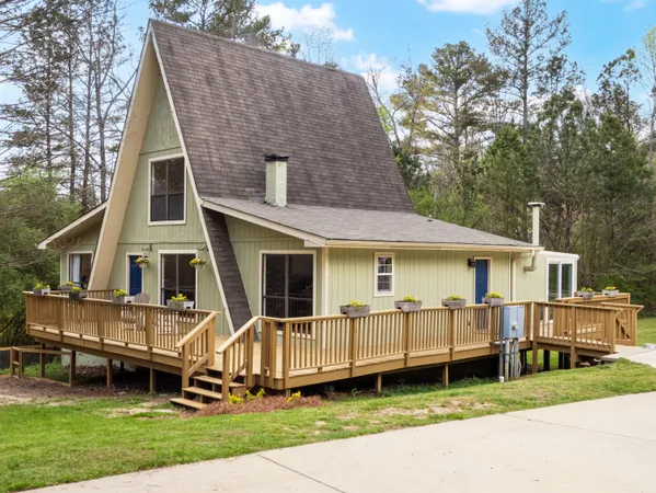 $400,000 | 111 Hurtt Court, Chickamauga, GA 30707