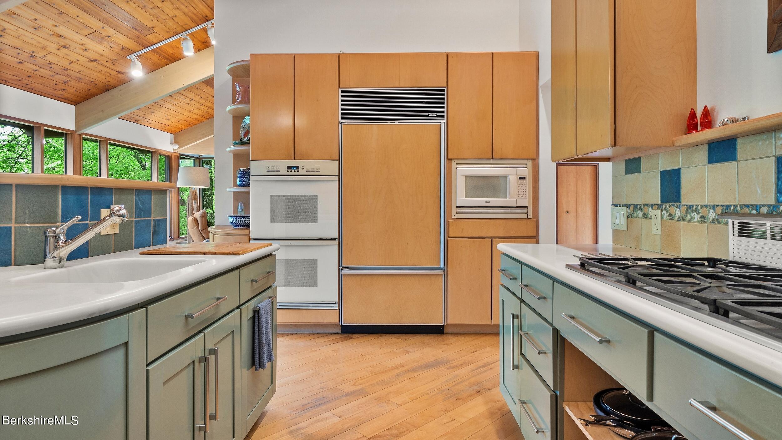 140 Main Road Monterey, MA 01230 - Photo 15 of 44 KITCHEN