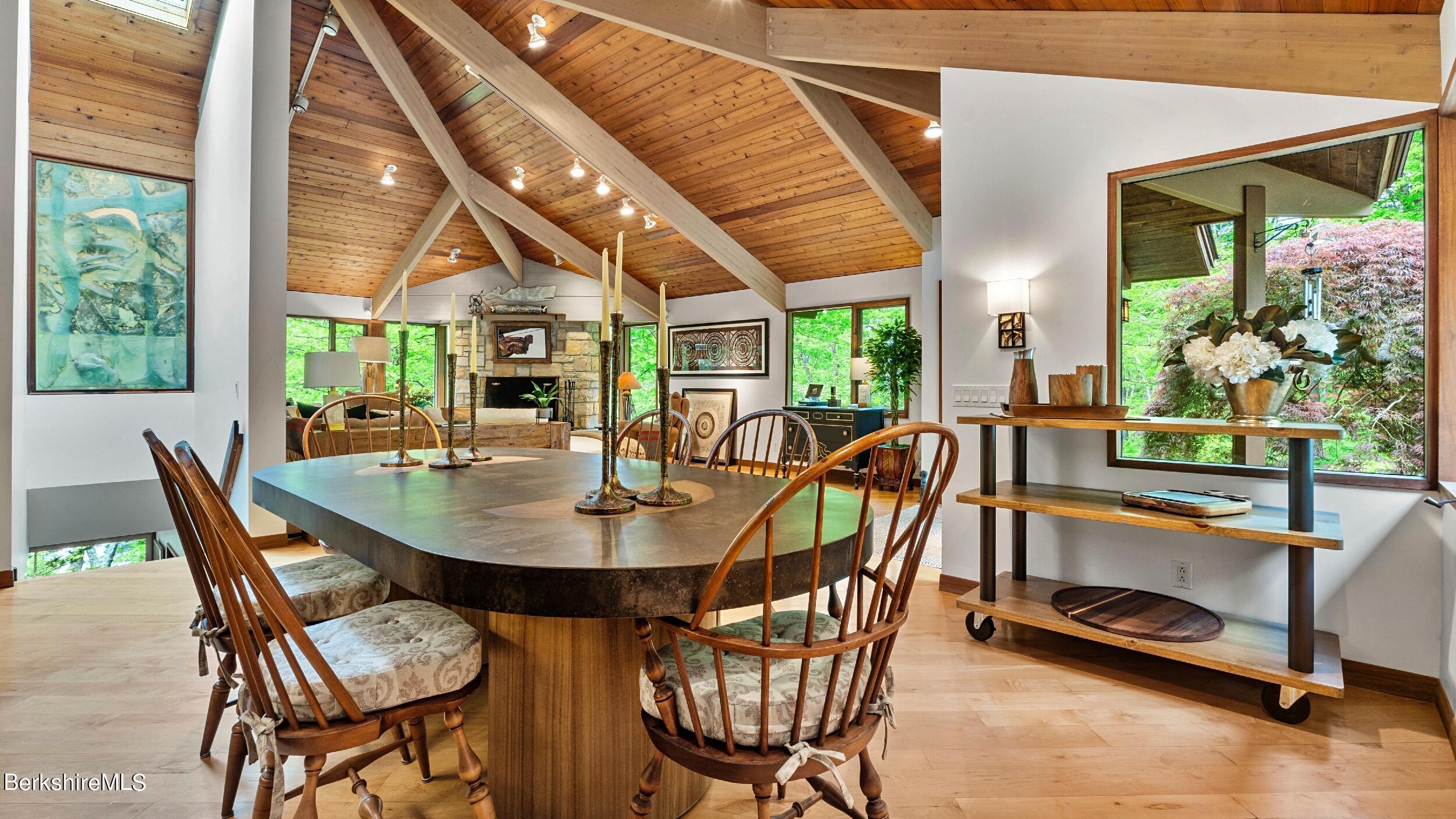 140 Main Road Monterey, MA 01230 - Photo 9 of 44 DINING ARE