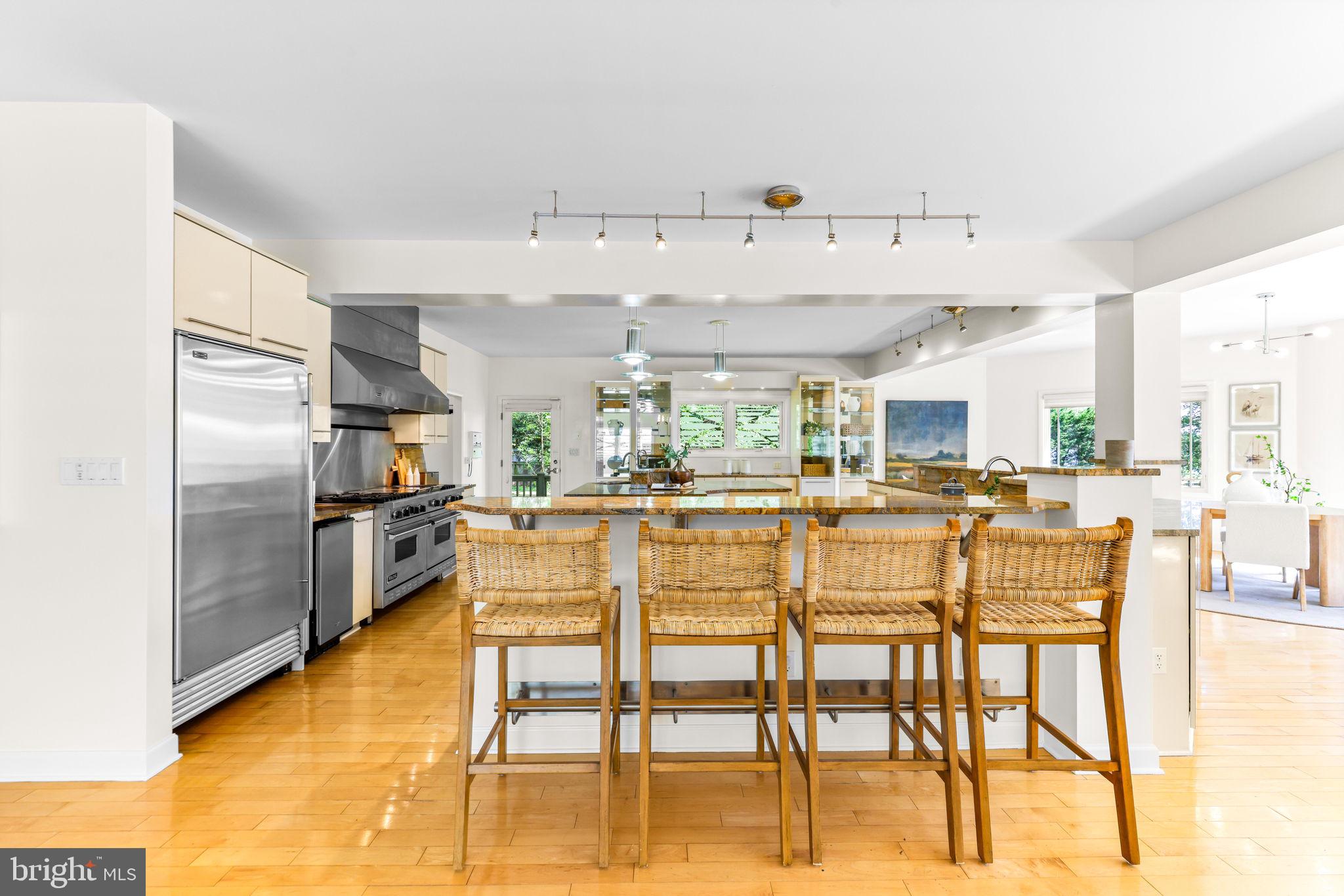 1501 Shore Road Middle River, MD 21220 - Photo 13 of 82