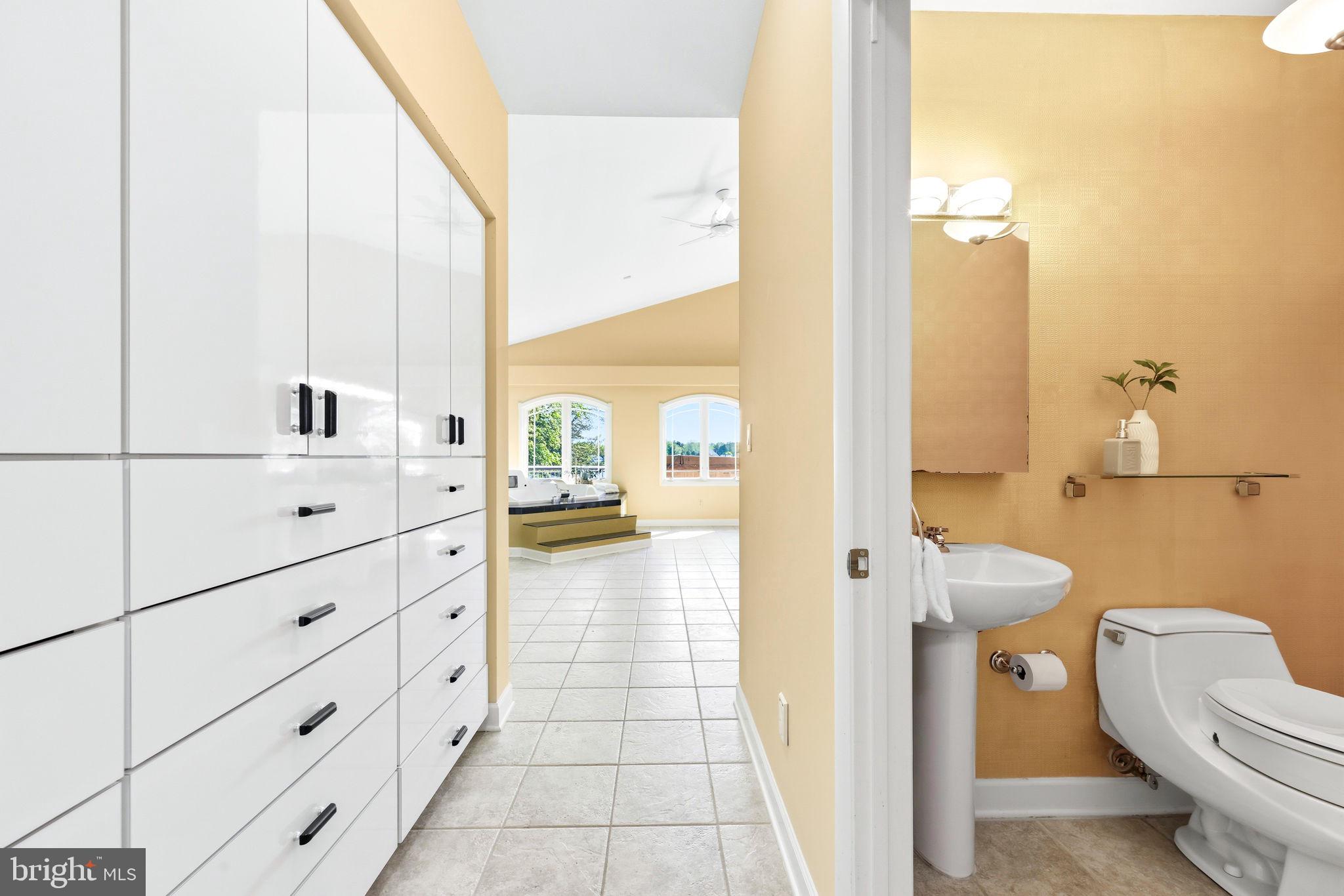 1501 Shore Road Middle River, MD 21220 - Photo 43 of 81 Separate water closet in bath area