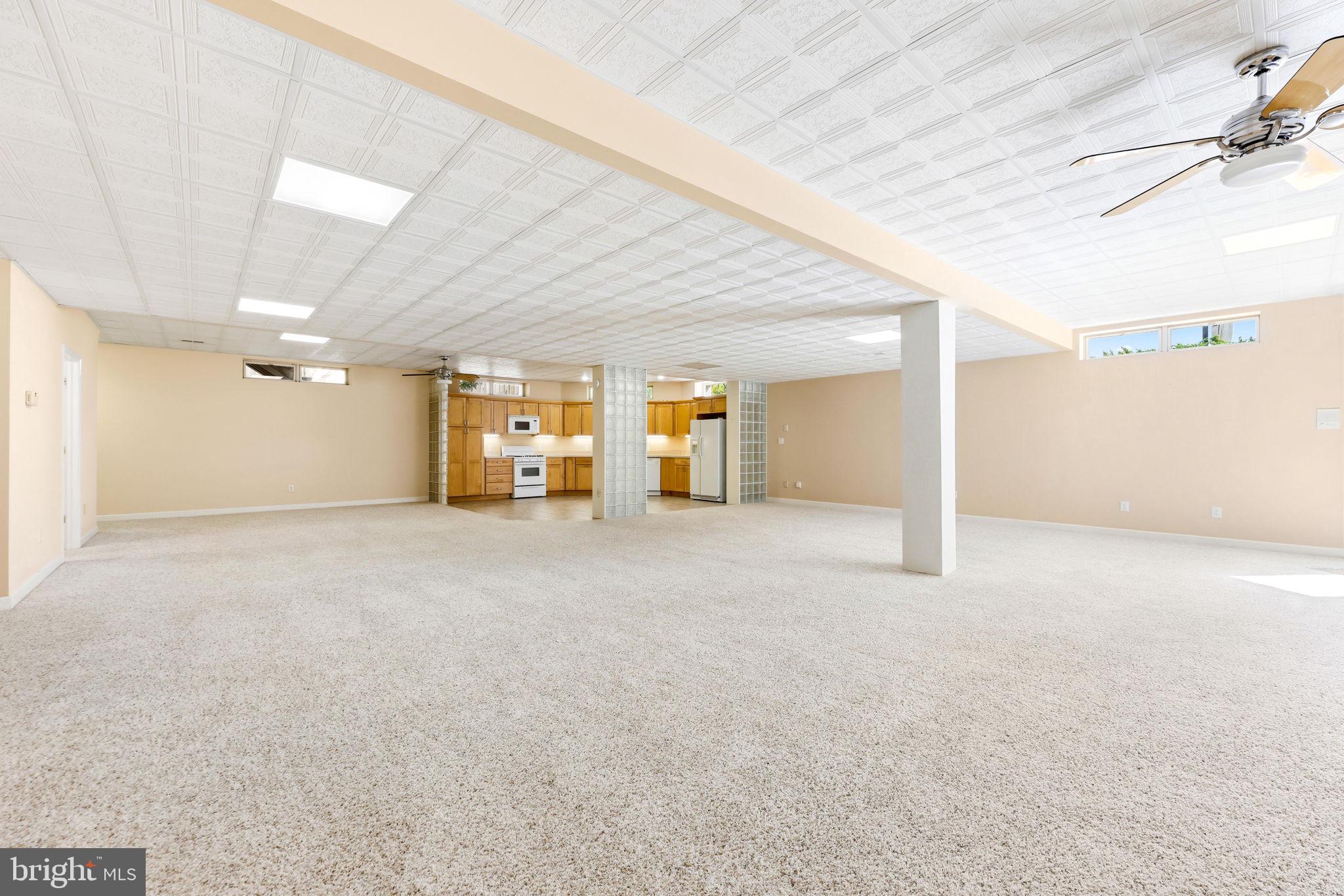 1501 Shore Road Middle River, MD 21220 - Photo 63 of 81 Spacious great room