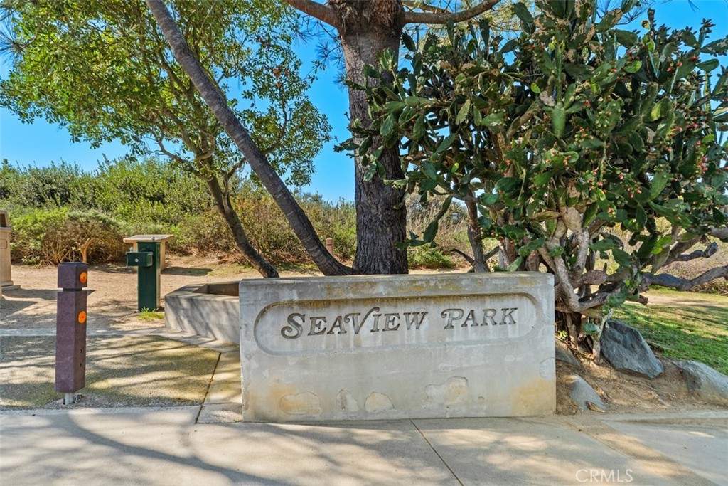 3 Nice Laguna Niguel, CA 92677 - Photo 47 of 66 a view of a street sign