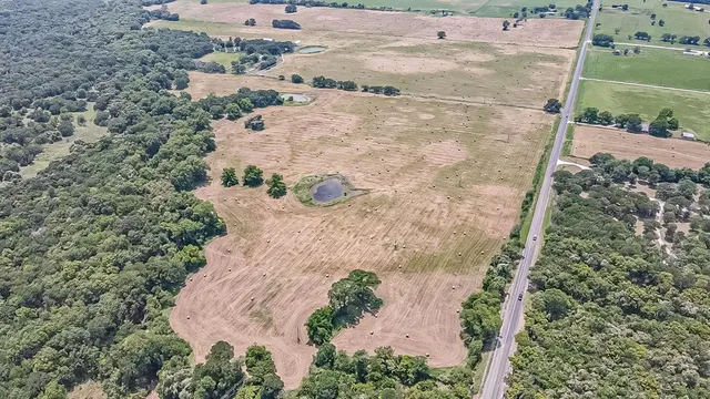 $396,900 | 21-acres Gathings Avenue, Covington, TX 76636