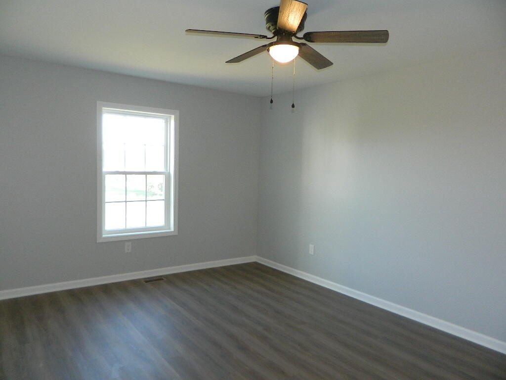 15095 Peaceful Valley Road Abingdon, VA 24210 - Photo 21 of 43 Gallery Image 21
