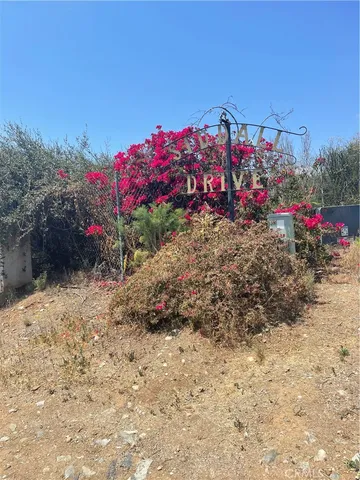 a view of a outdoor space