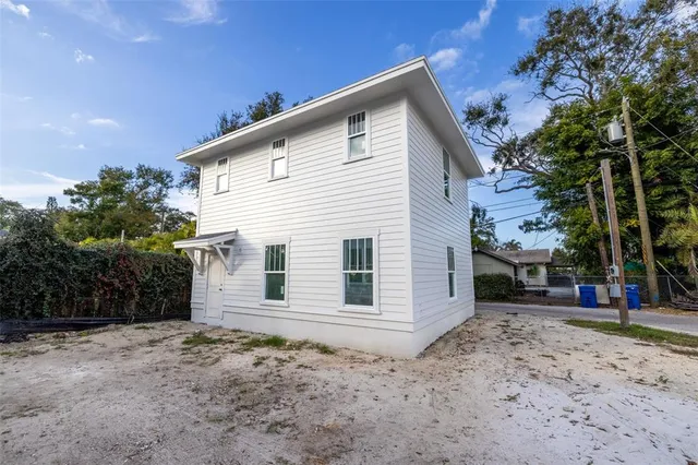 $1,695,000 | 421 25th Avenue North, St. Petersburg, FL 33704