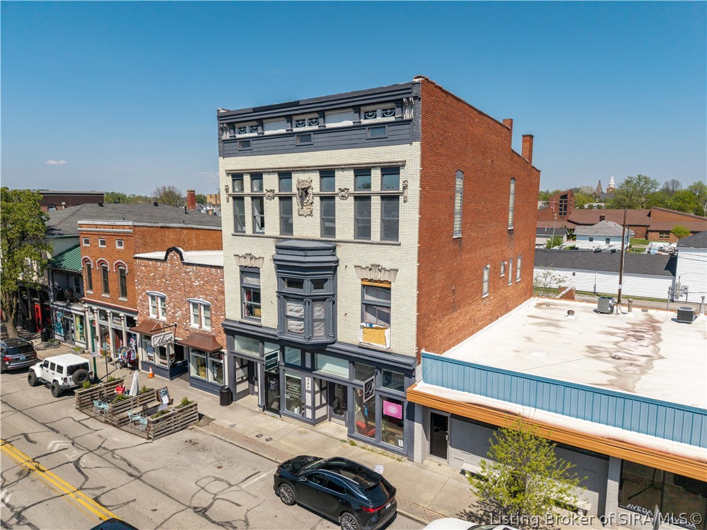 240 Spring Street, Unit B Jeffersonville, IN 47130 - Photo 20 of 25