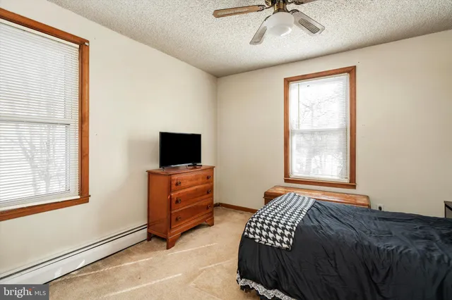 $249,900 | 1013 West 5th Street, Florence, NJ 08518