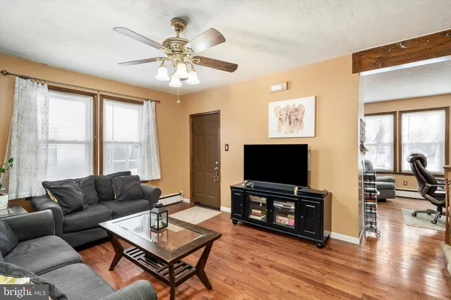 $249,900 | 1013 West 5th Street, Florence, NJ 08518