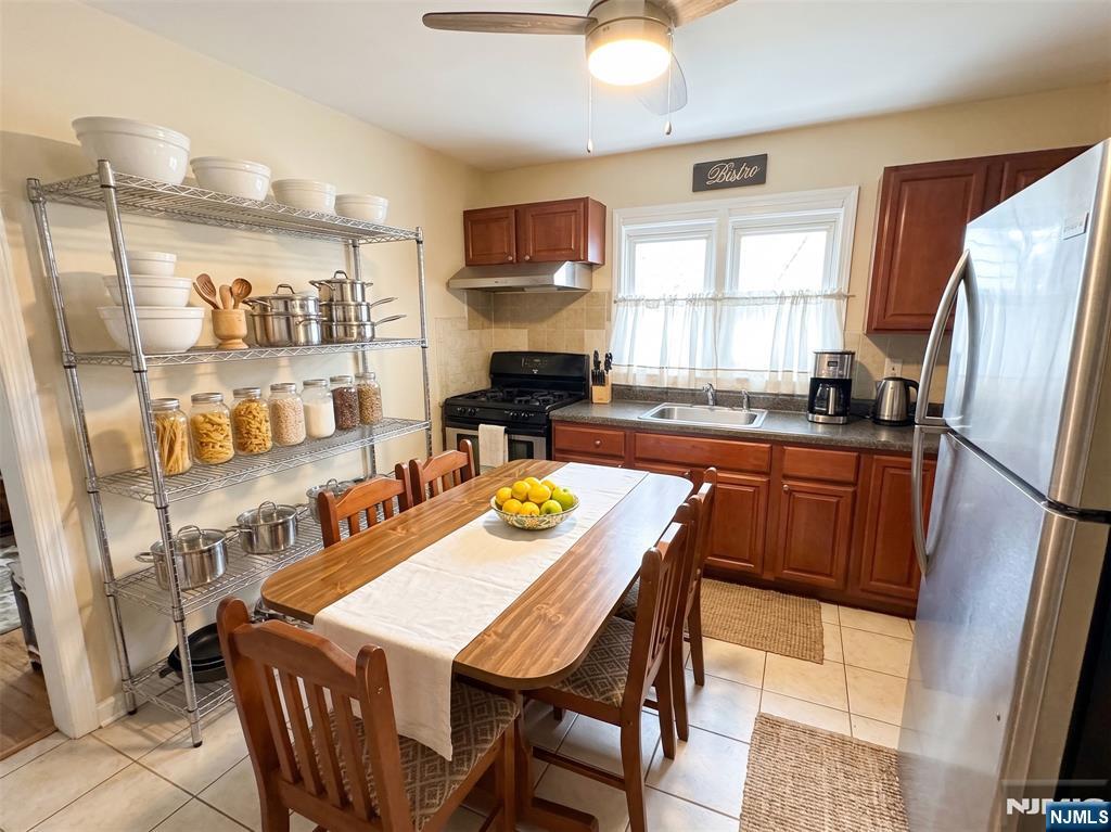 236 Alexander Street Newark, NJ 07106 - Photo 10 of 17