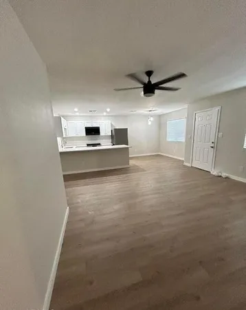 $1,700 | 5115 North 22nd Avenue, Unit 3, Phoenix, AZ 85015