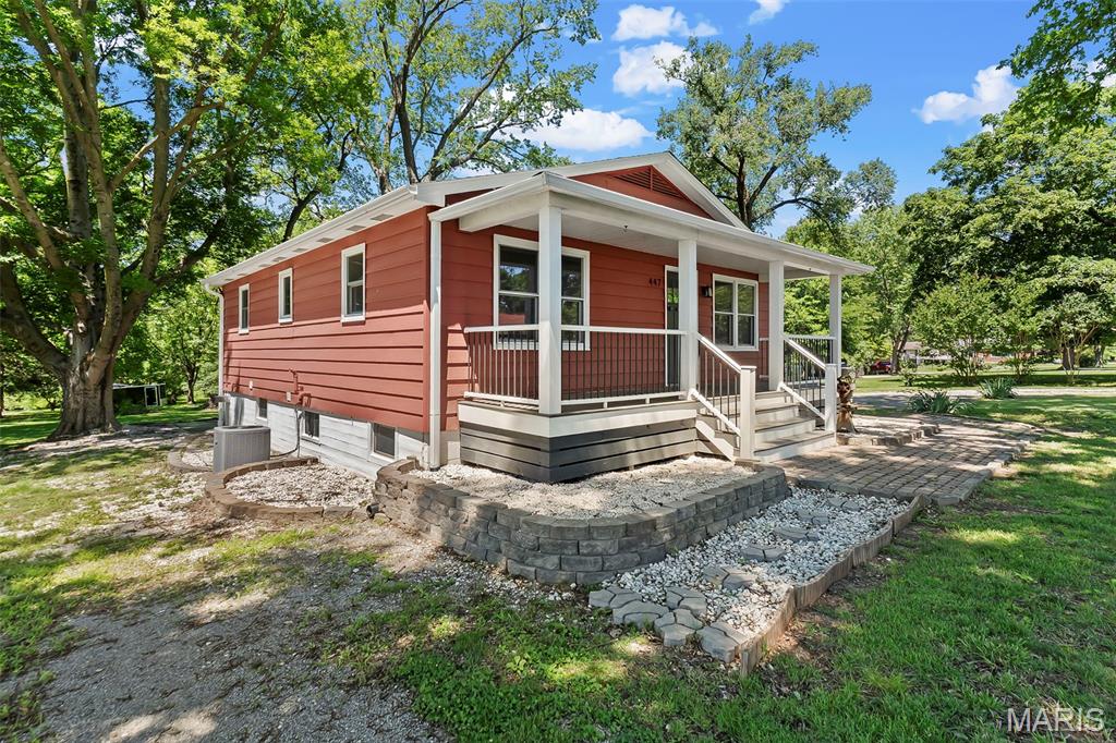 447 Edgewood Road Cape Girardeau, MO 63703 - Photo 3 of 31
