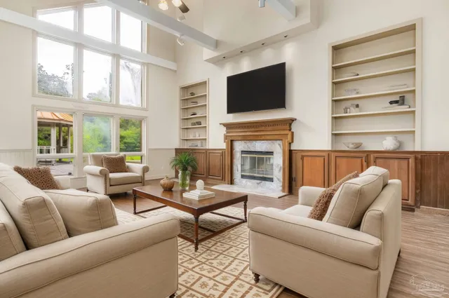 $670,000 | 2782 Creekwood Drive, Cantonment, FL 32533