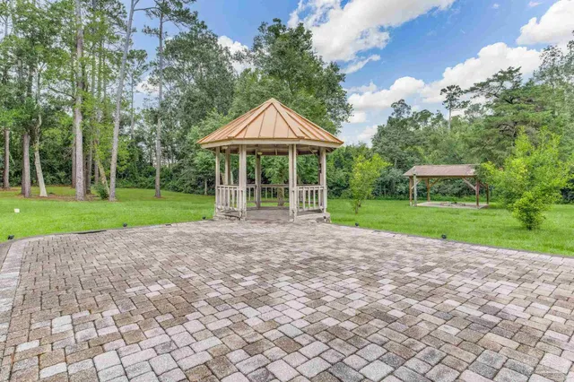 $670,000 | 2782 Creekwood Drive, Cantonment, FL 32533