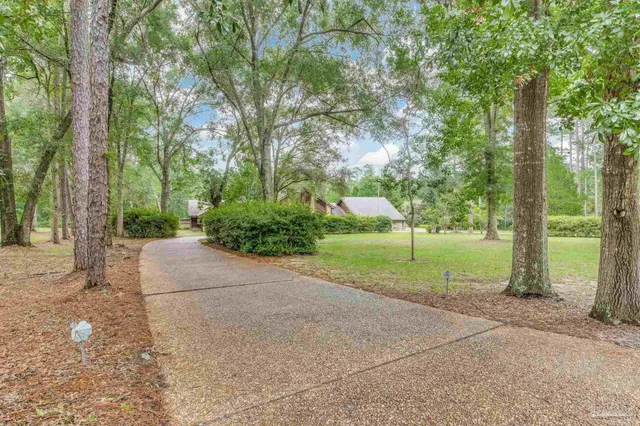 $670,000 | 2782 Creekwood Drive, Cantonment, FL 32533