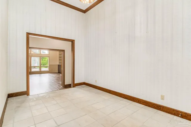 $670,000 | 2782 Creekwood Drive, Cantonment, FL 32533