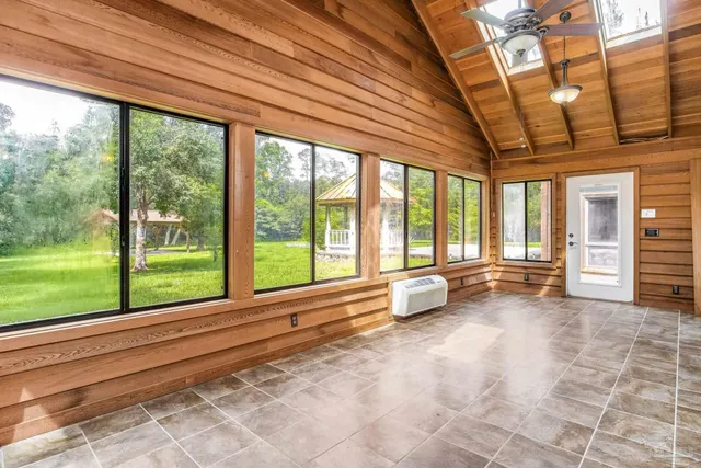 $670,000 | 2782 Creekwood Drive, Cantonment, FL 32533