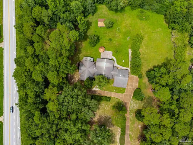 $670,000 | 2782 Creekwood Drive, Cantonment, FL 32533