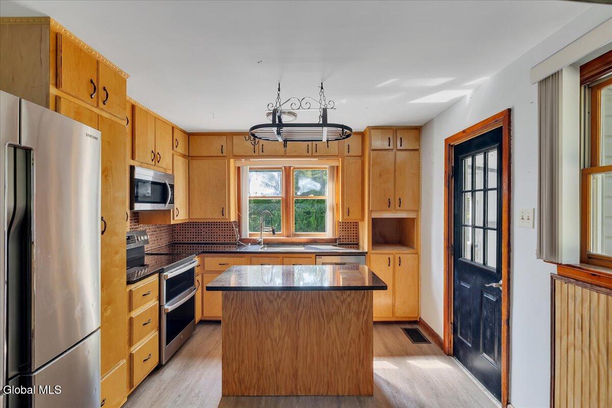 16 Pine Avenue Sand Lake, NY 12018 - Photo 18 of 47 18-IMG_2202