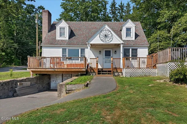 $340,000 | 16 Pine Avenue, Sand Lake, NY 12018