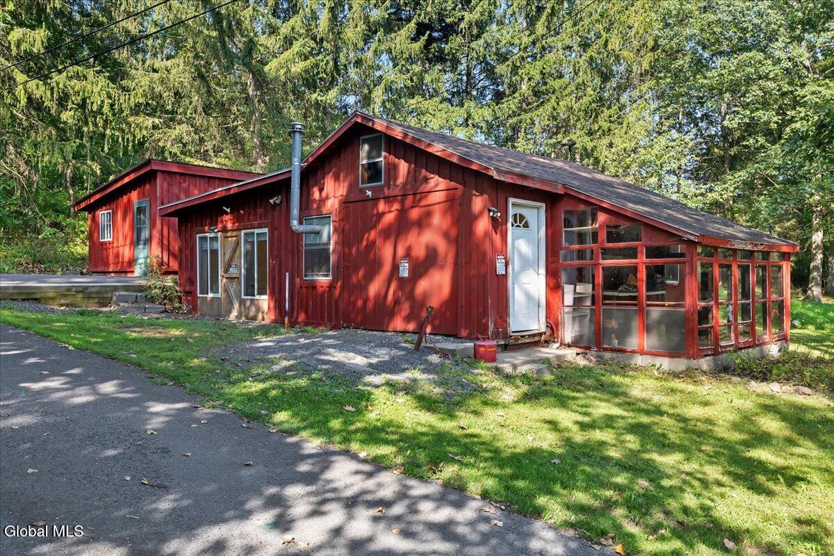 16 Pine Avenue Sand Lake, NY 12018 - Photo 39 of 47 42-IMG_2321