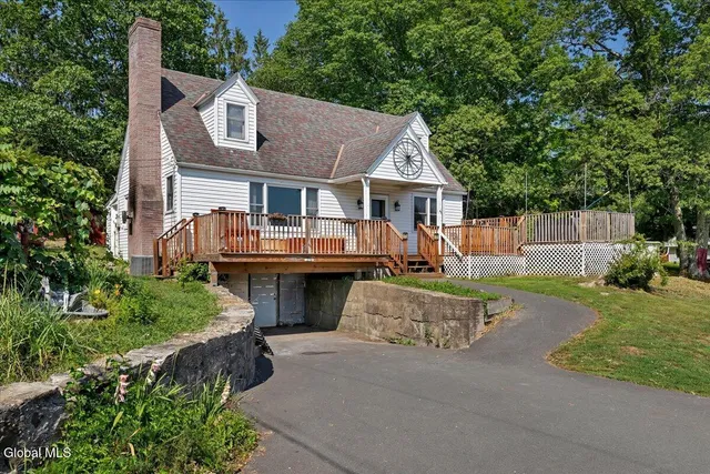 $340,000 | 16 Pine Avenue, Sand Lake, NY 12018