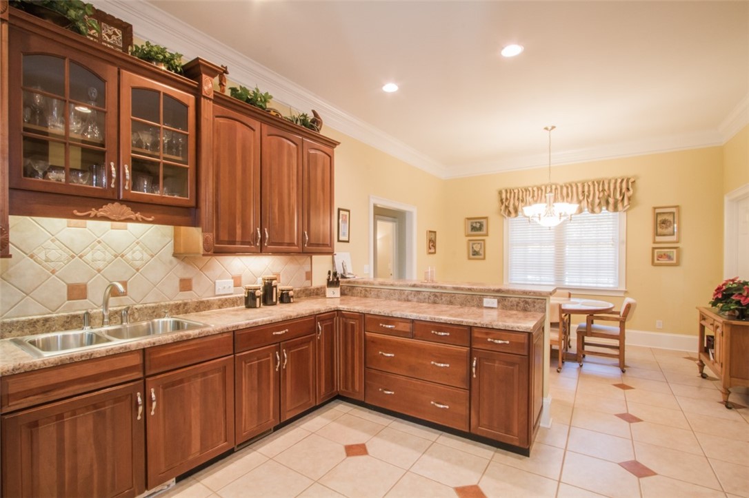 215 Dandelion Trail Anderson, SC 29621 - Photo 16 of 40