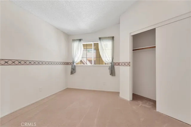 $173,000 | 19121 Palo Verde Drive, Apple Valley, CA 92308