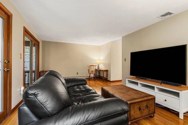 $575,000 | 41 Gill Street, Unit A, Walpole, MA 02081