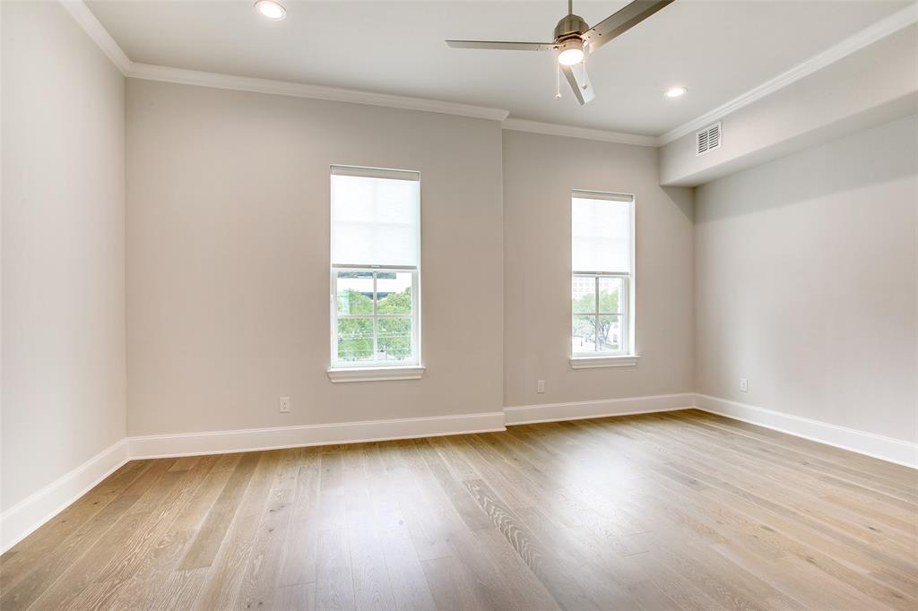 5469 Patterson Court Irving, TX 75039 - Photo 16 of 39 Image of actual unit.