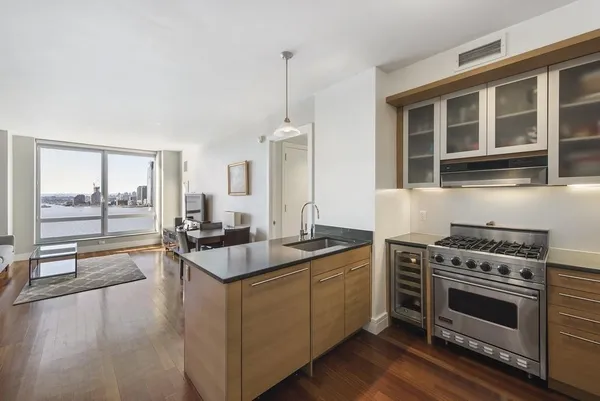 $1,820,000 | 30 Little W Street, Unit 31G | Battery Park City