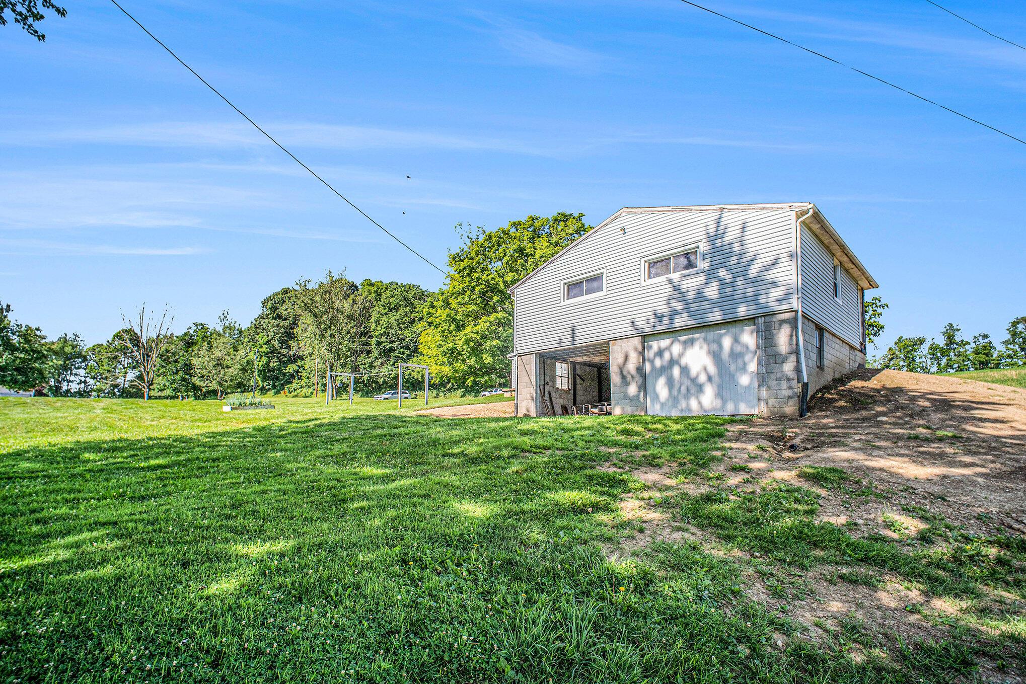 2883 Tucker Road Lucas, OH 44843 - Photo 33 of 35 033_nrh04693_450